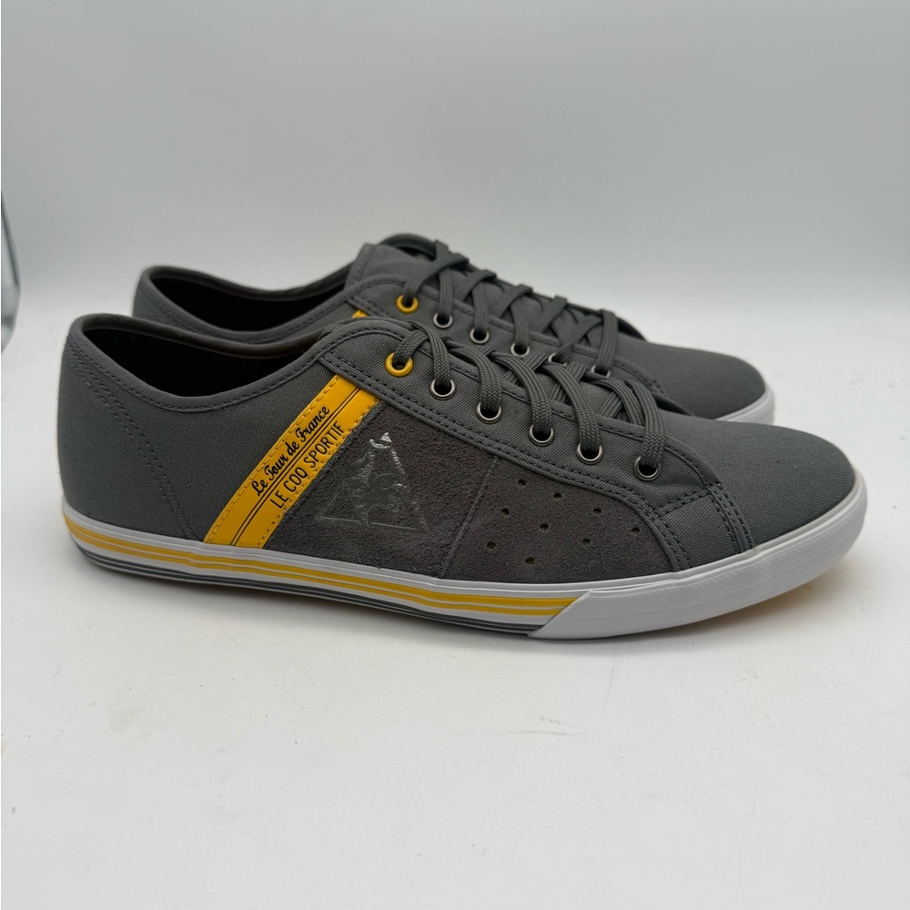 BRAND NEW Le Coq Sportif Saint Malo Retro Sneakers Canvas Gray Sz 10 US 43 EU - Picture 2 of 7